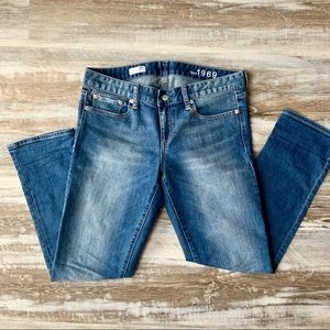 GAP 1969 Real Straight Medium Wash Jeans 👖